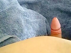 i jerk off my small penis and show balls